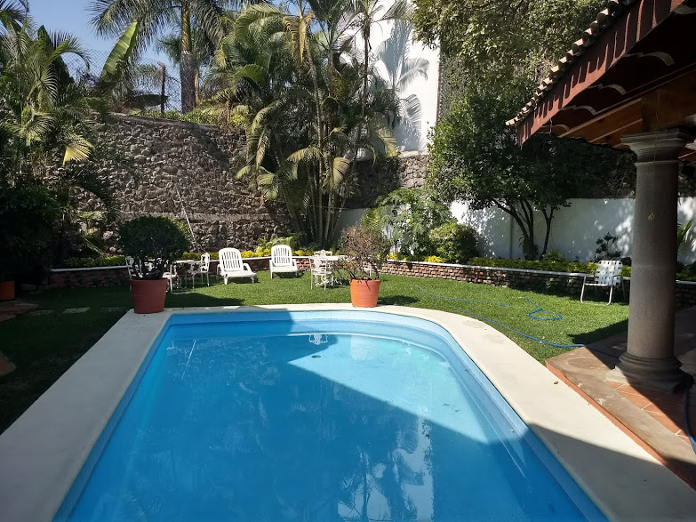 Casa con Alberca en Palmira, Cuernavaca